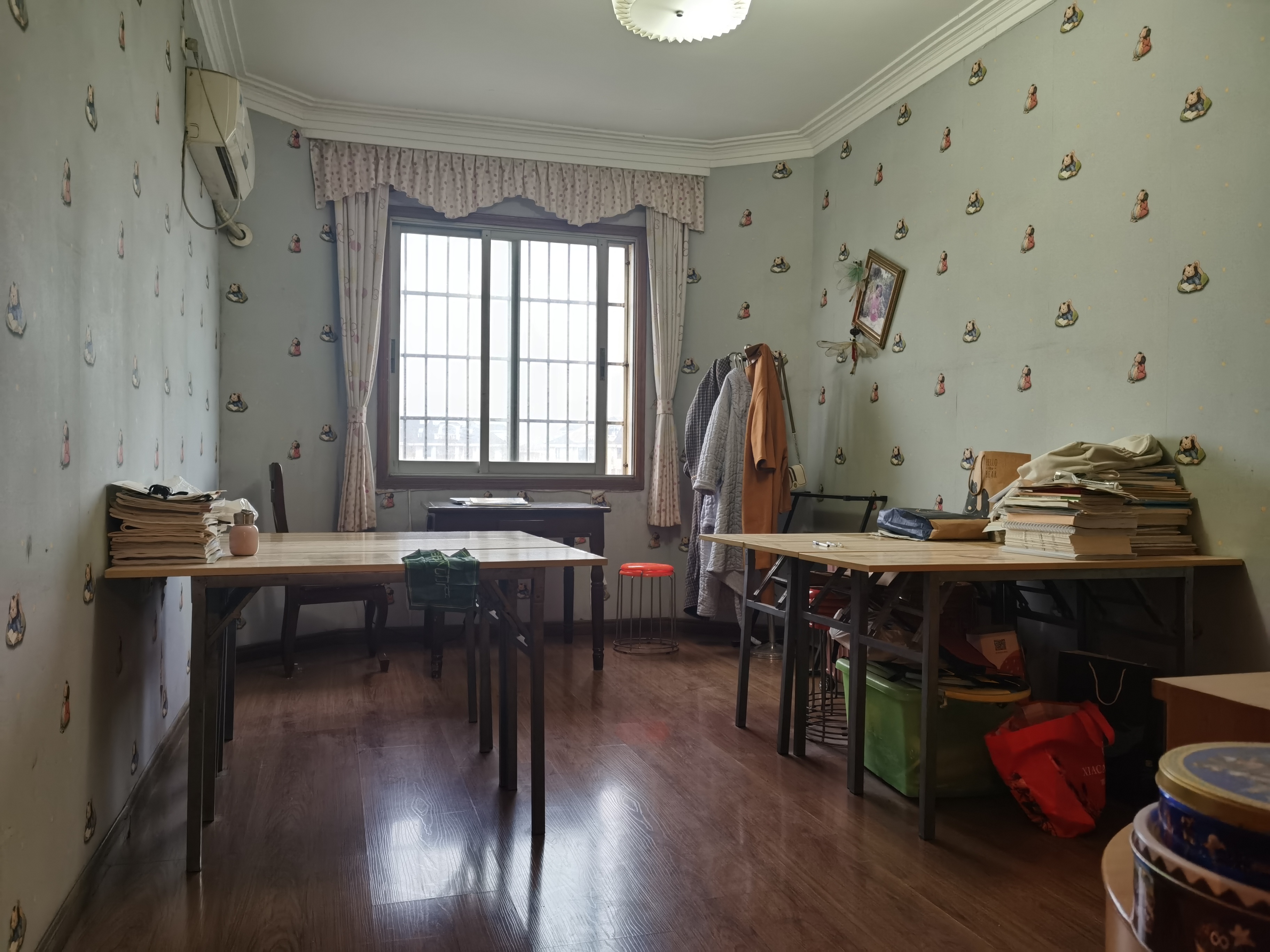 德政园香榭里精装大三房三面采光拎包入住看房方便诚心出售