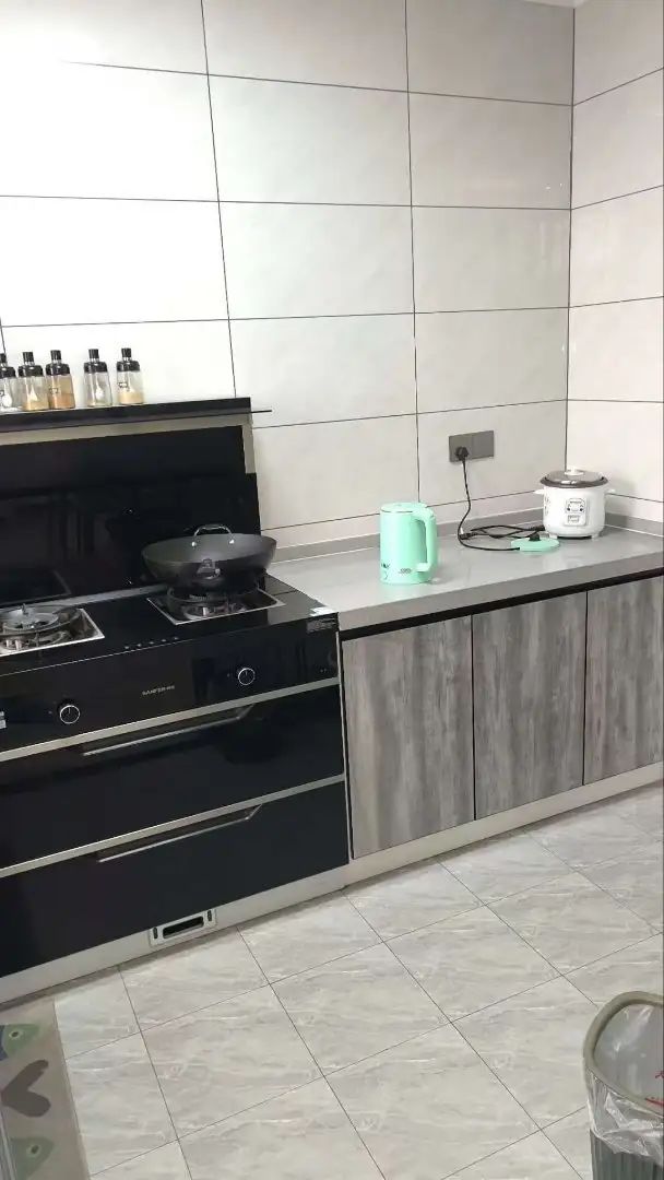 捡漏，老城区，肉联宿舍，130平，30w，装修成色新