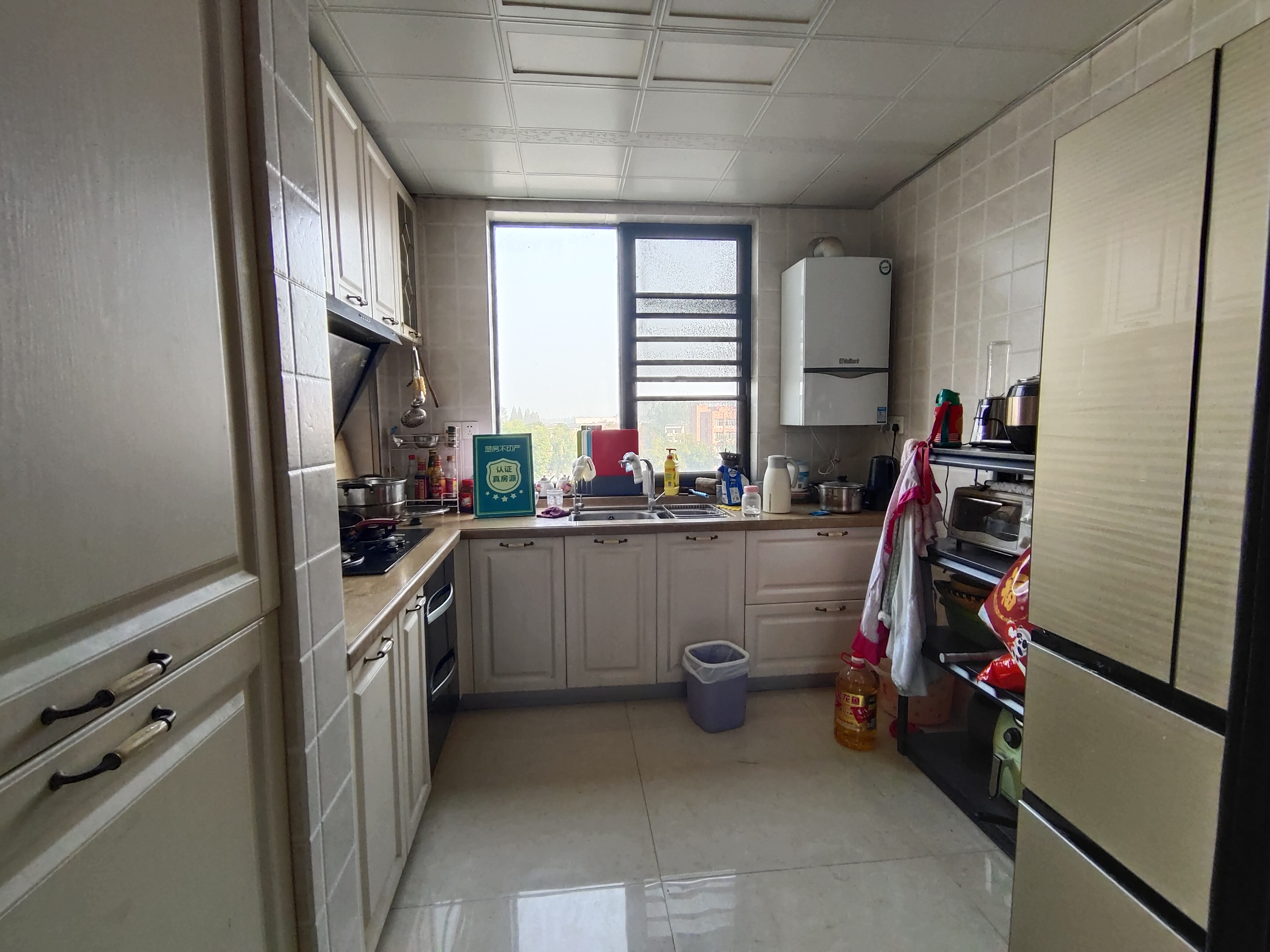 绿地华庭傲城电梯小高层中间好楼层精装好房3+1大三房带衣帽间送入户花园证满二