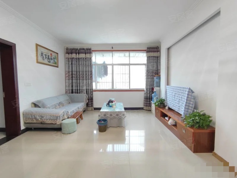 212，业主亏本急售城南，读元泰三中，步梯，总价22w，证件满五！拎包入住