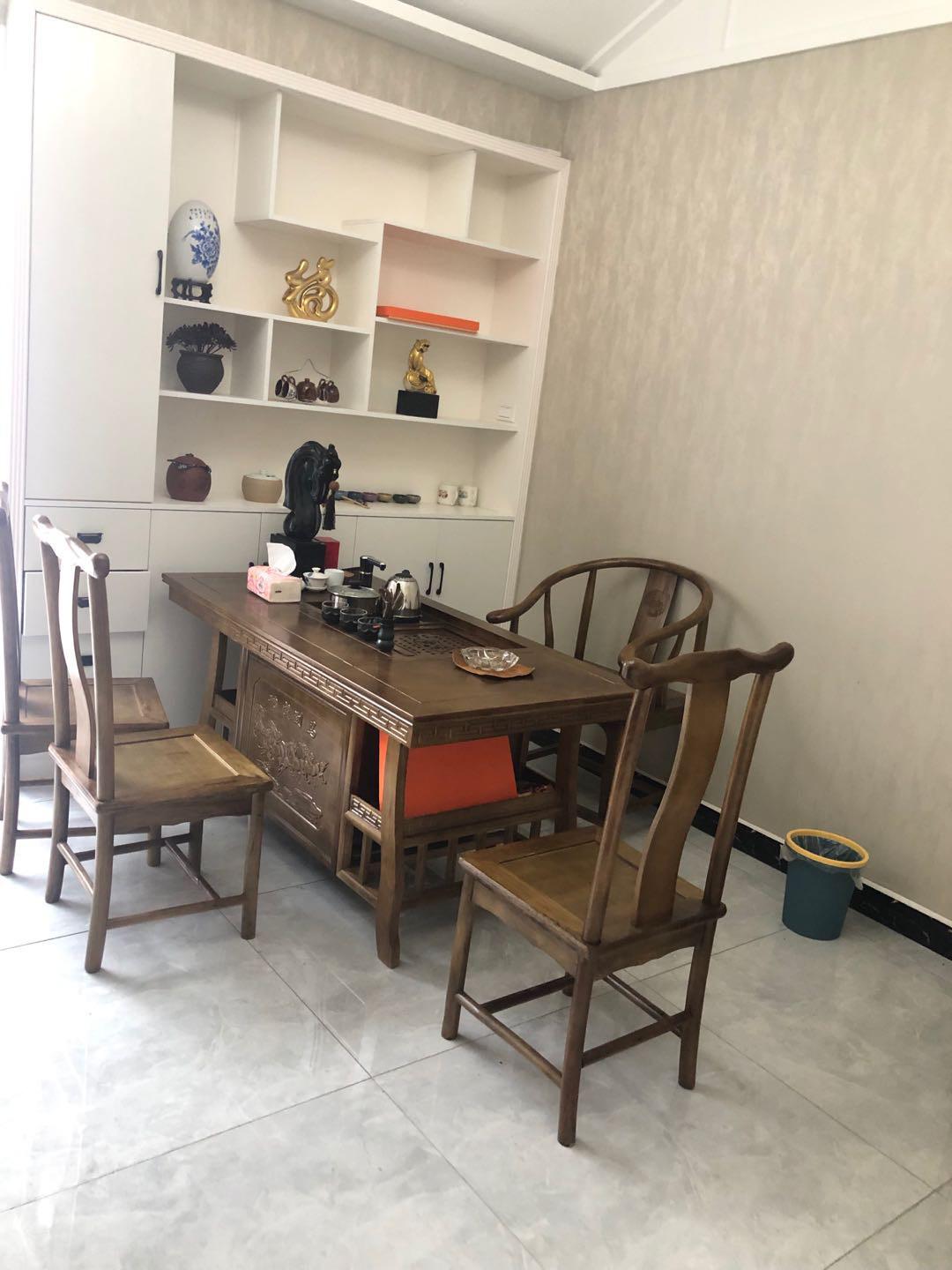 新城一号五期豪装复式，品牌家具家电，拎包即住