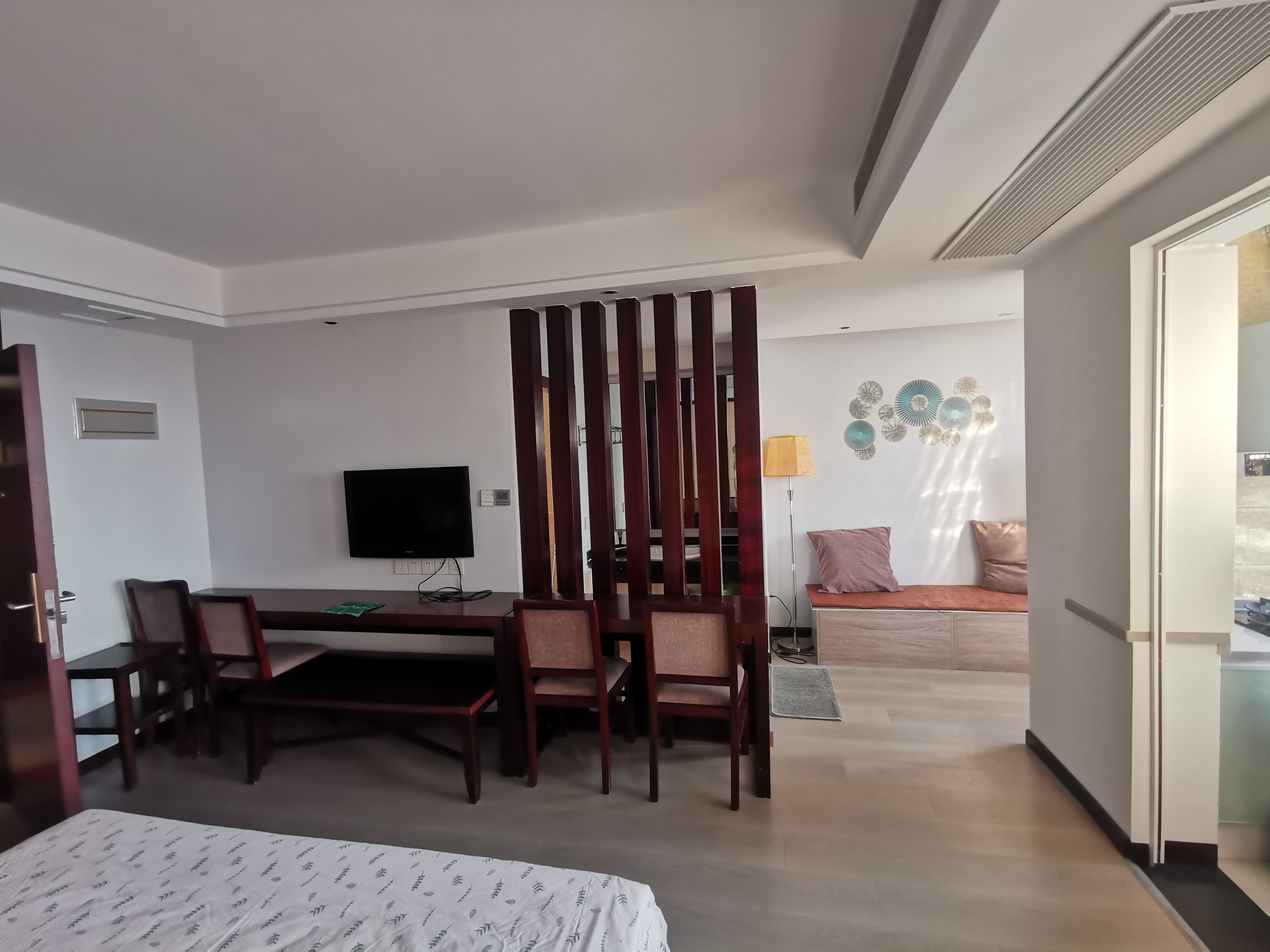 凯宾斯商城附近读三中全新精装房好楼层拎包入住可租可售