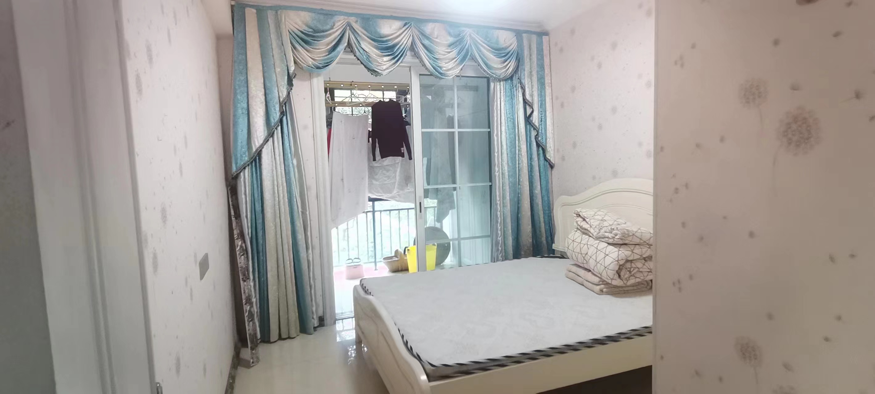 上林仙苑.精装三房.带200平的院子可以种花种菜.看房方便