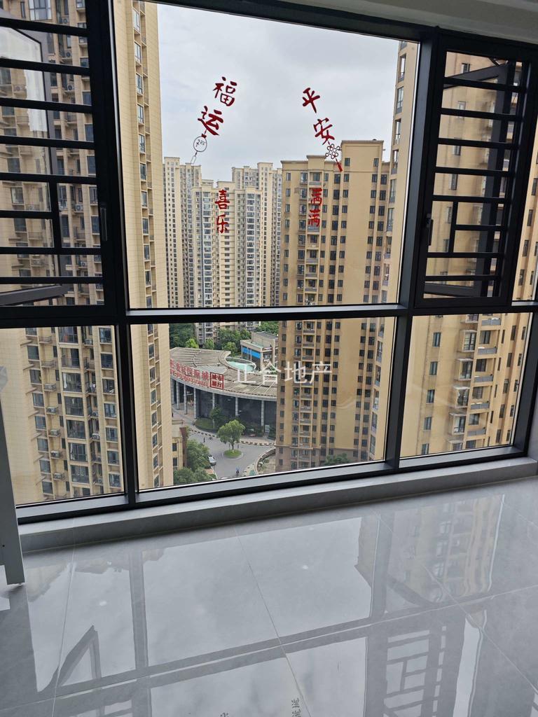 414，城南，森林国际，豪装三房，电梯好楼层，书包房，证满二，南北通透