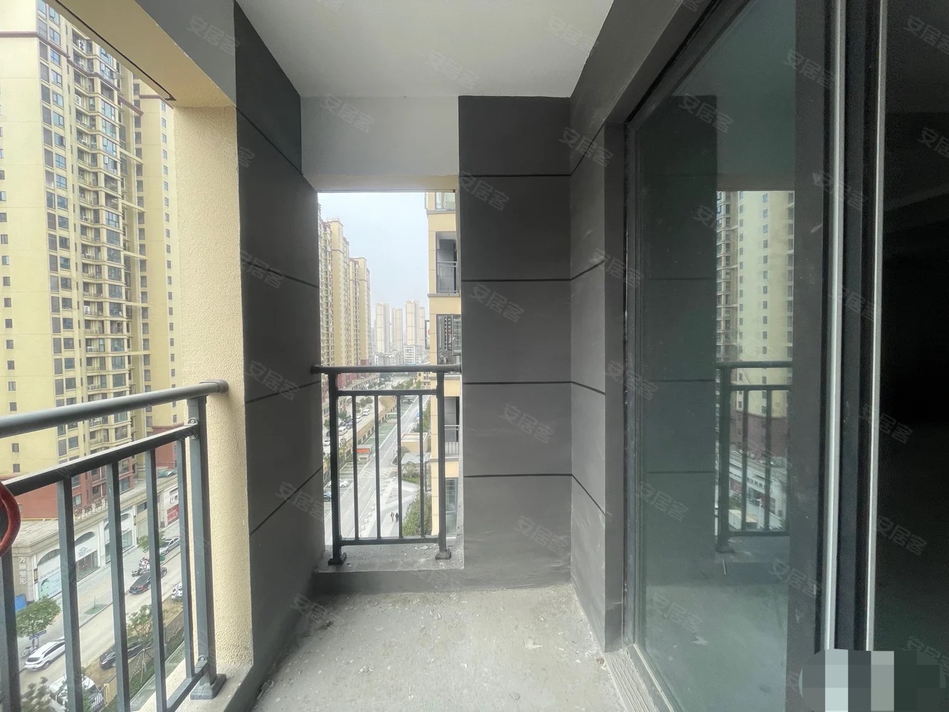 95，城南好地段，森林国际北苑，小高层三房，好楼层，公摊小，产品稀缺，速度来