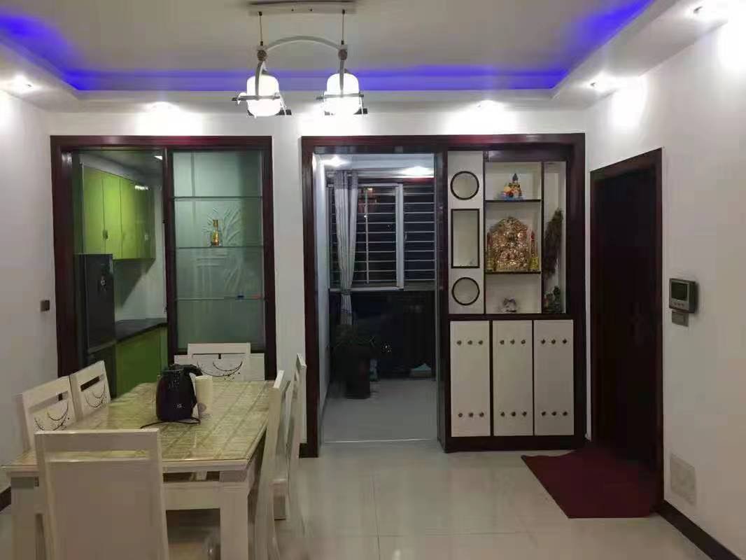 城南好房6字开头138平精装大三房