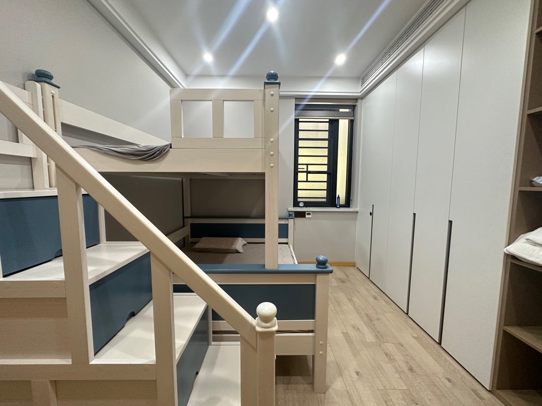 捡漏，带的大院子，装修新，全屋品牌，45万拿下，证满二，亏本