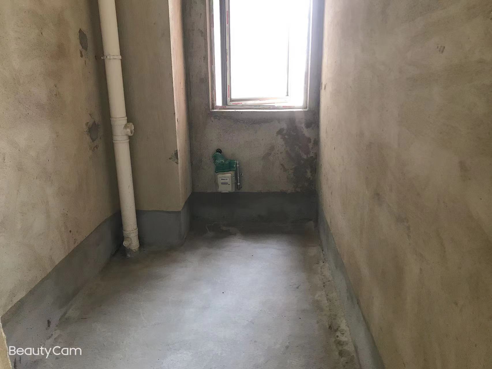 紫润尚城全朝南两房无遮挡转角大窗户采光好看房方便可按揭中间楼层