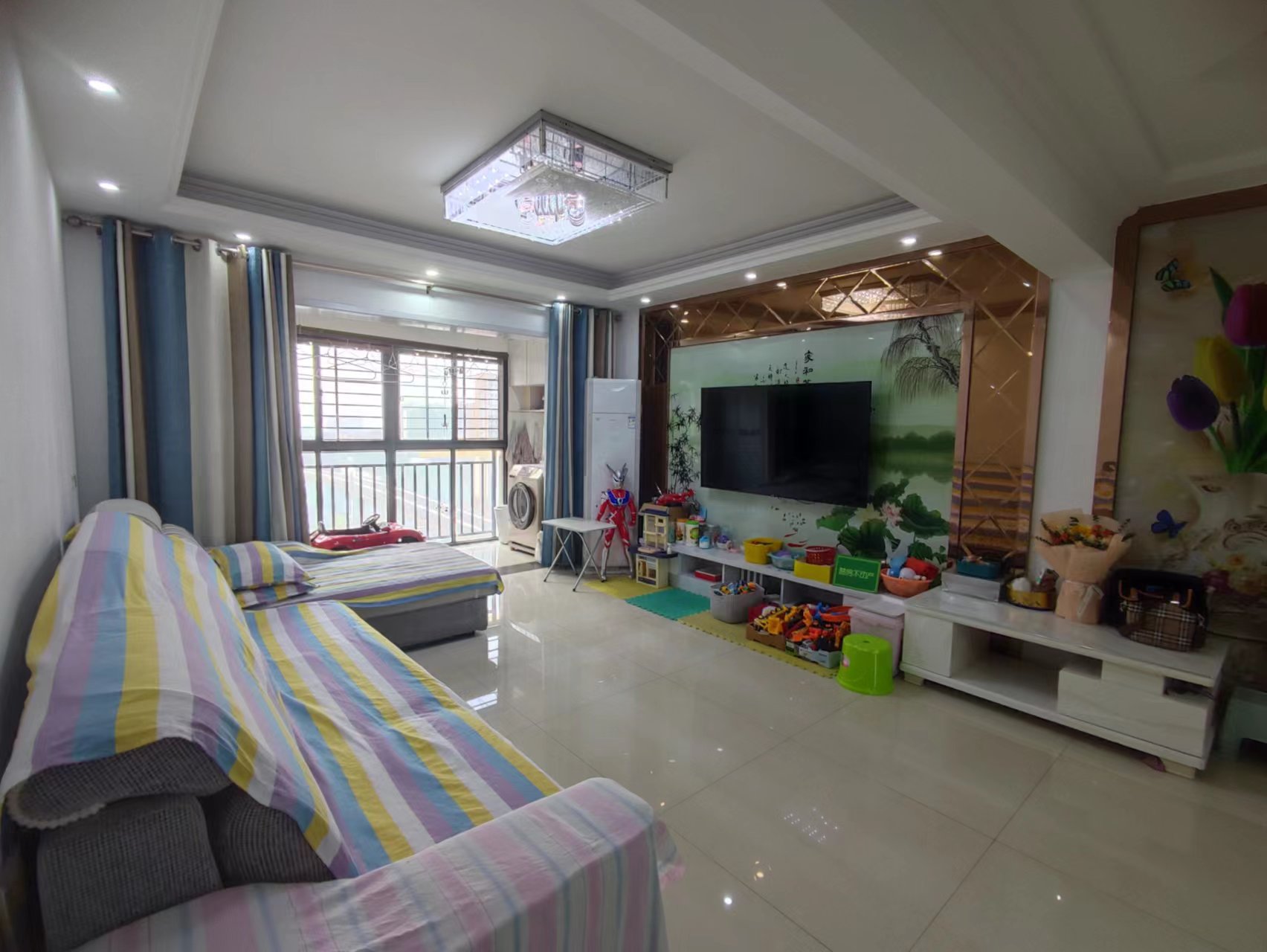 元泰未来城精装修边户大4房证满2年看房方便