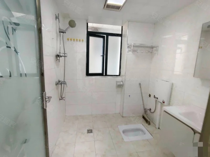 捡漏，新城壹号，精装三房，电梯好楼层，单价5200，证满二，拎包入住