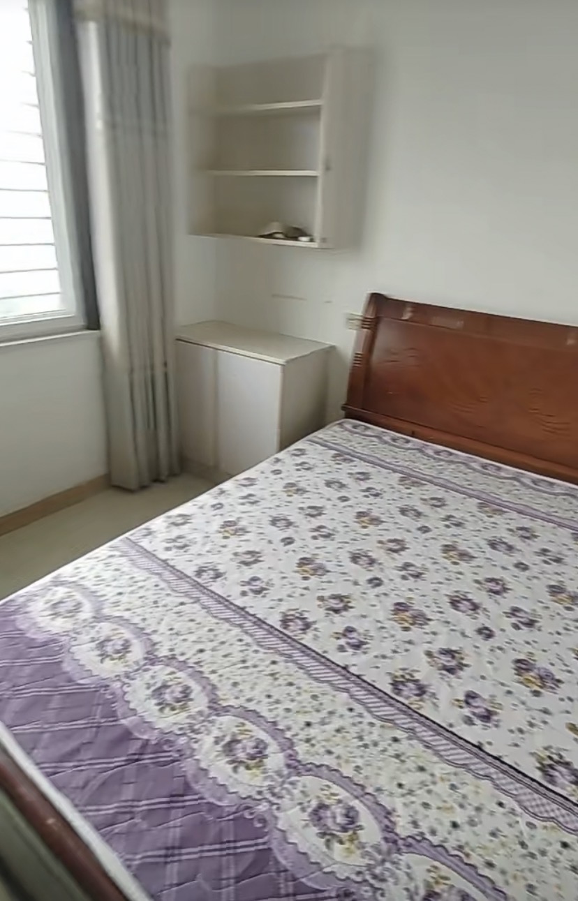 405，一中对面，翰林公馆，电梯16楼，边户，精装三房二卫，老证