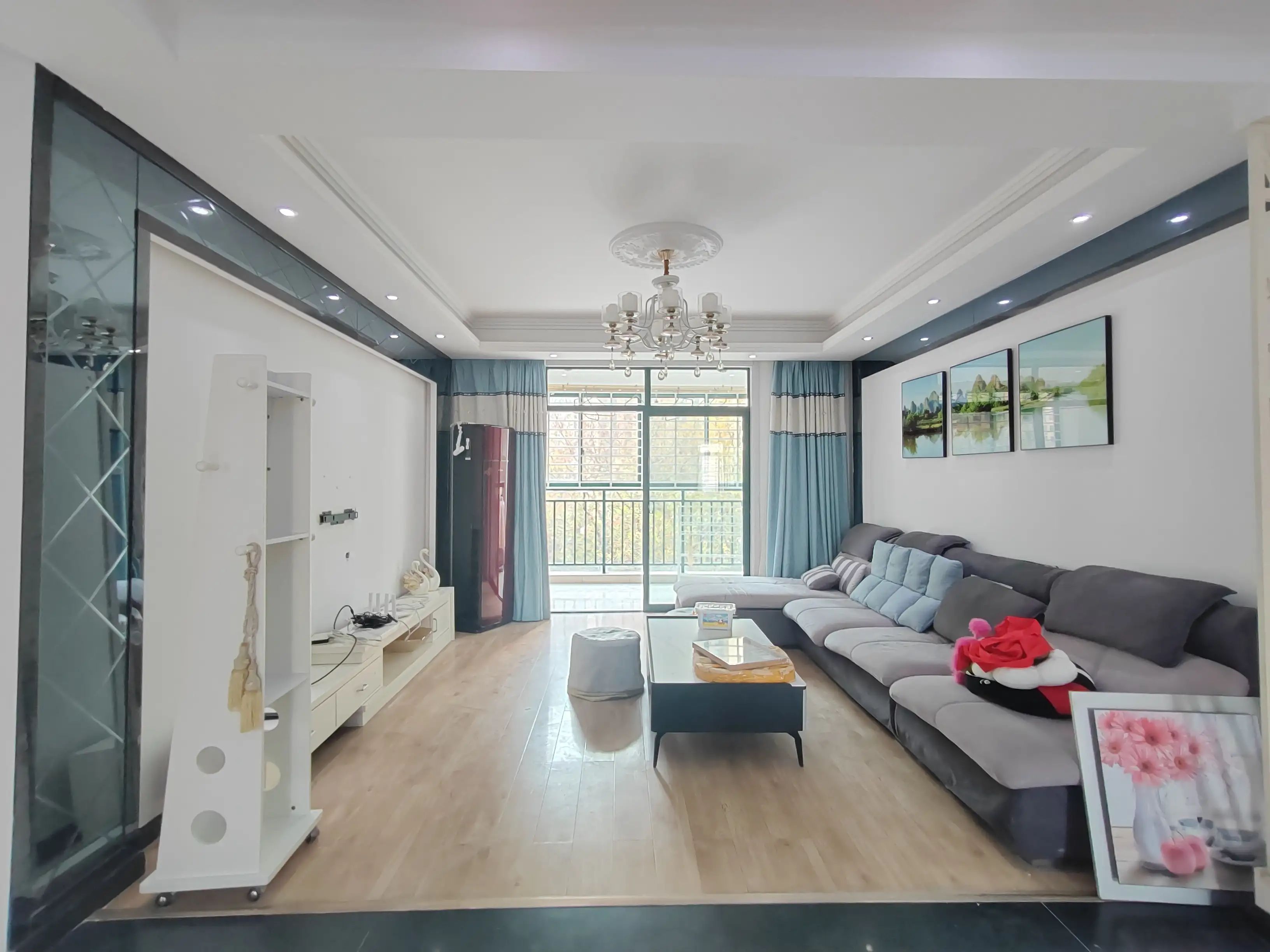 捡漏，城南，新城一号，单价4200，证满二，精装三房，亏本出售