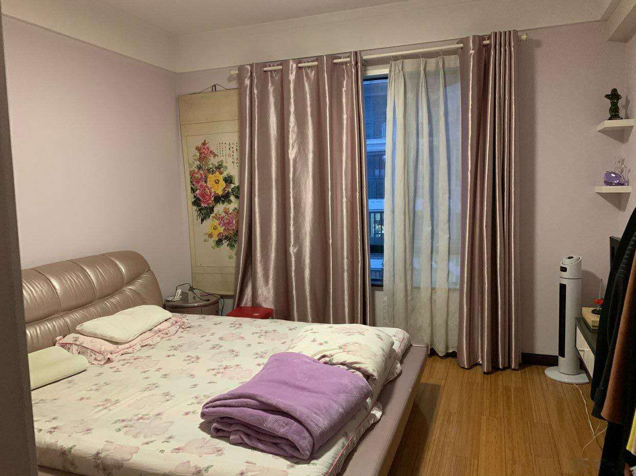 德政金园中层精装南北通透采光好业主诚意售