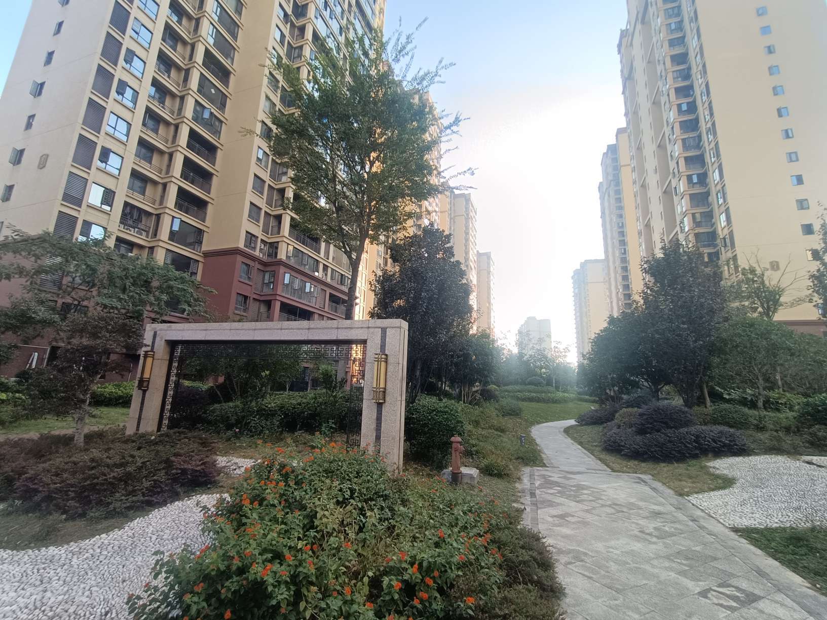 品质小区银孚领秀城带车位一起