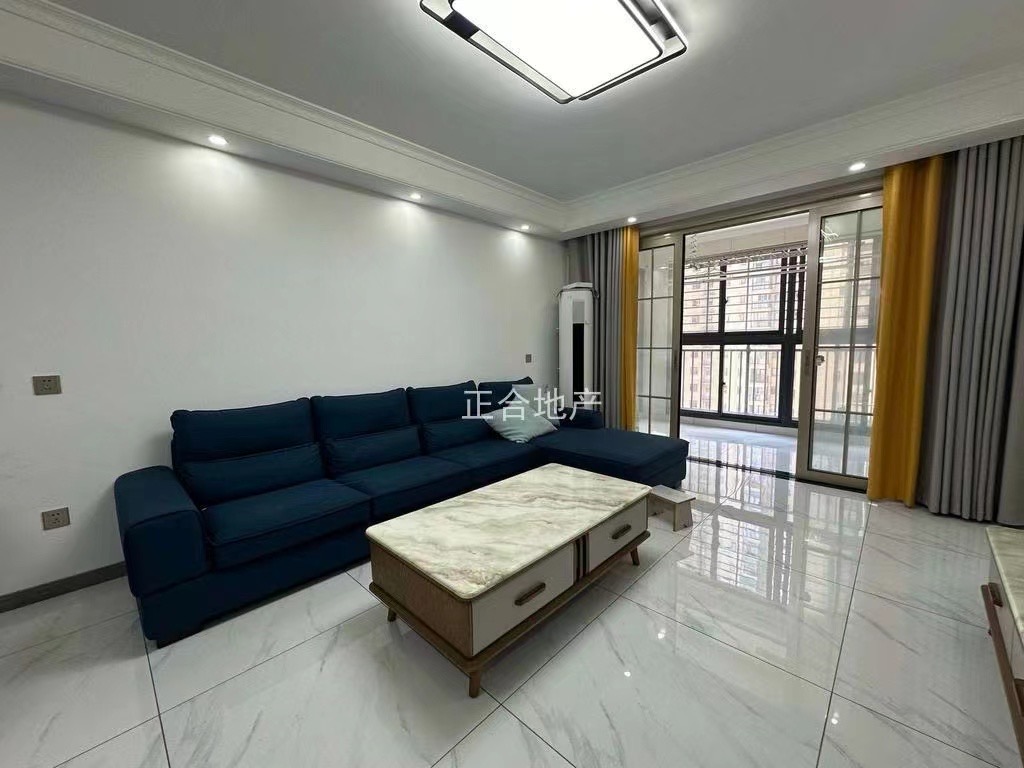 房东急售，满庭春，精装三房，拎包入住，证满二，中间楼层