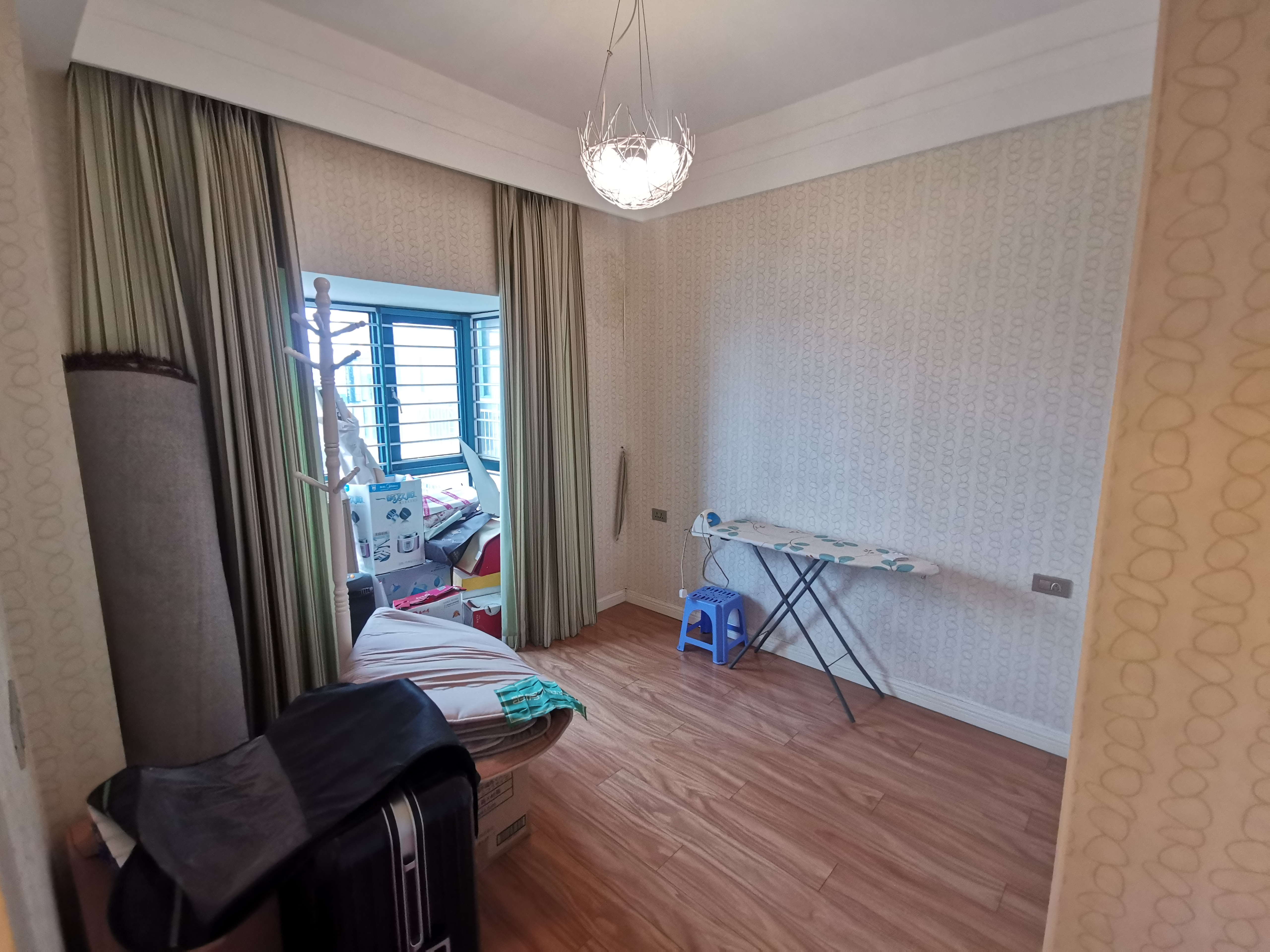 时代广场精装三房好楼层南北通透看房方便