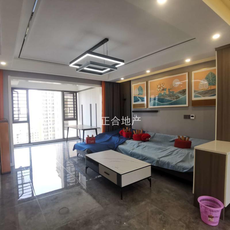 森林国际翡冷翠 ，精装四房， 全屋品牌家电家具 ，中央空调， 新二中，南北通透，中高楼层