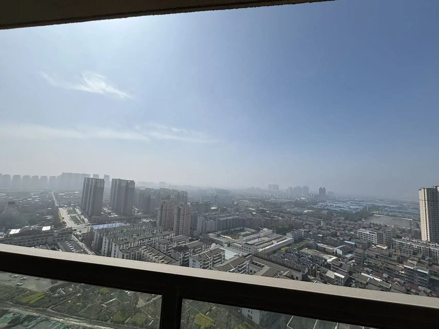 亏本出售，御湖世家，毛坯3室2卫，南北双阳台，，证满二