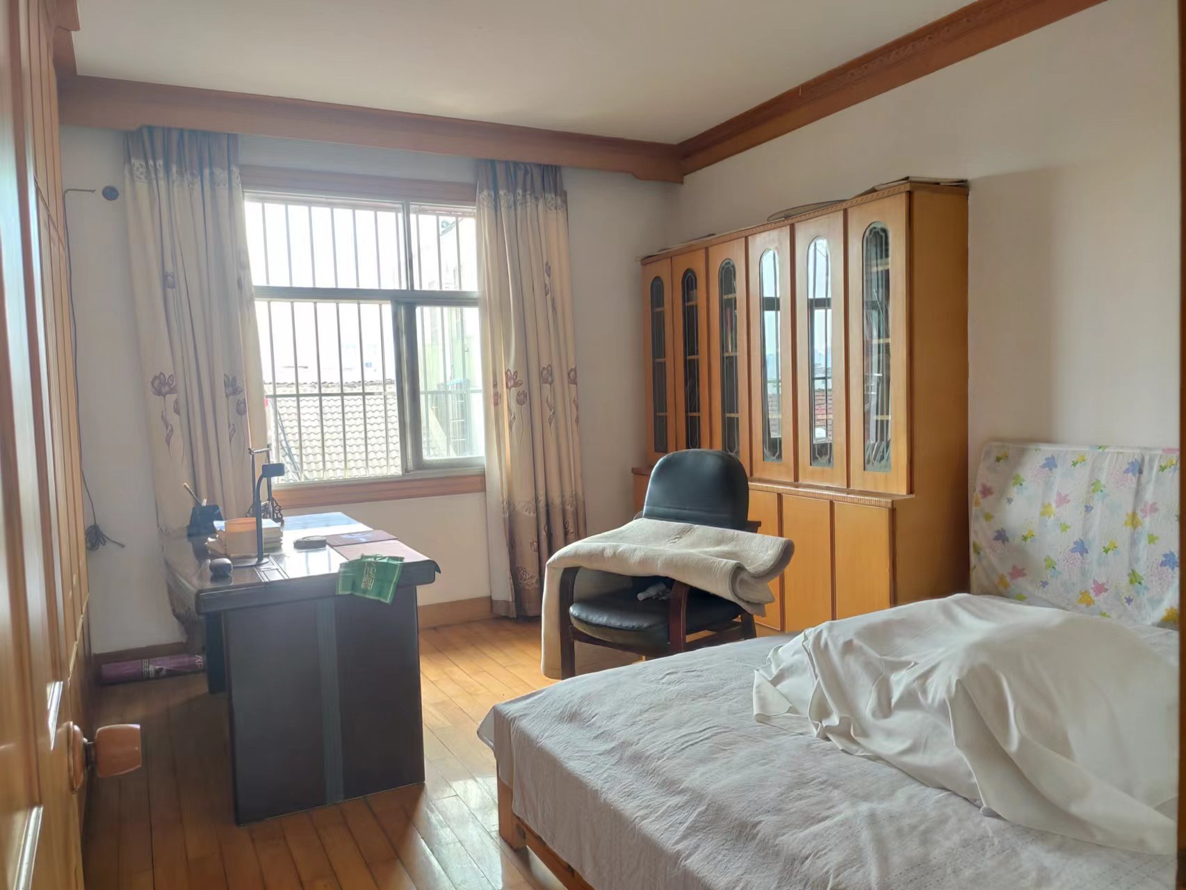 沔中北门五室三卫桃林源小区房龄新右临富迪三友左临大洪万福看房方便