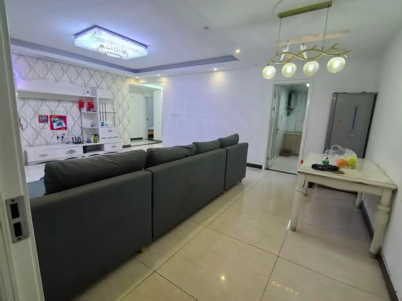 捡漏，和合国际城，电梯好楼层，边户，​送车位，精装三房