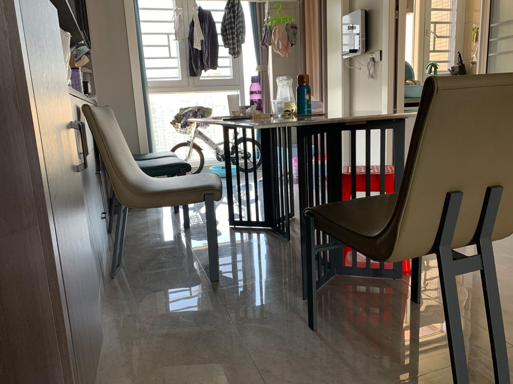 新城壹号五期顶层豪装大户型，带车位，契税已交