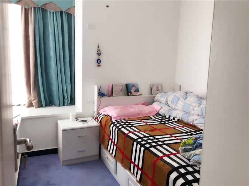 急售满庭春对面精装二房满二可能满五可接受按揭看房方便