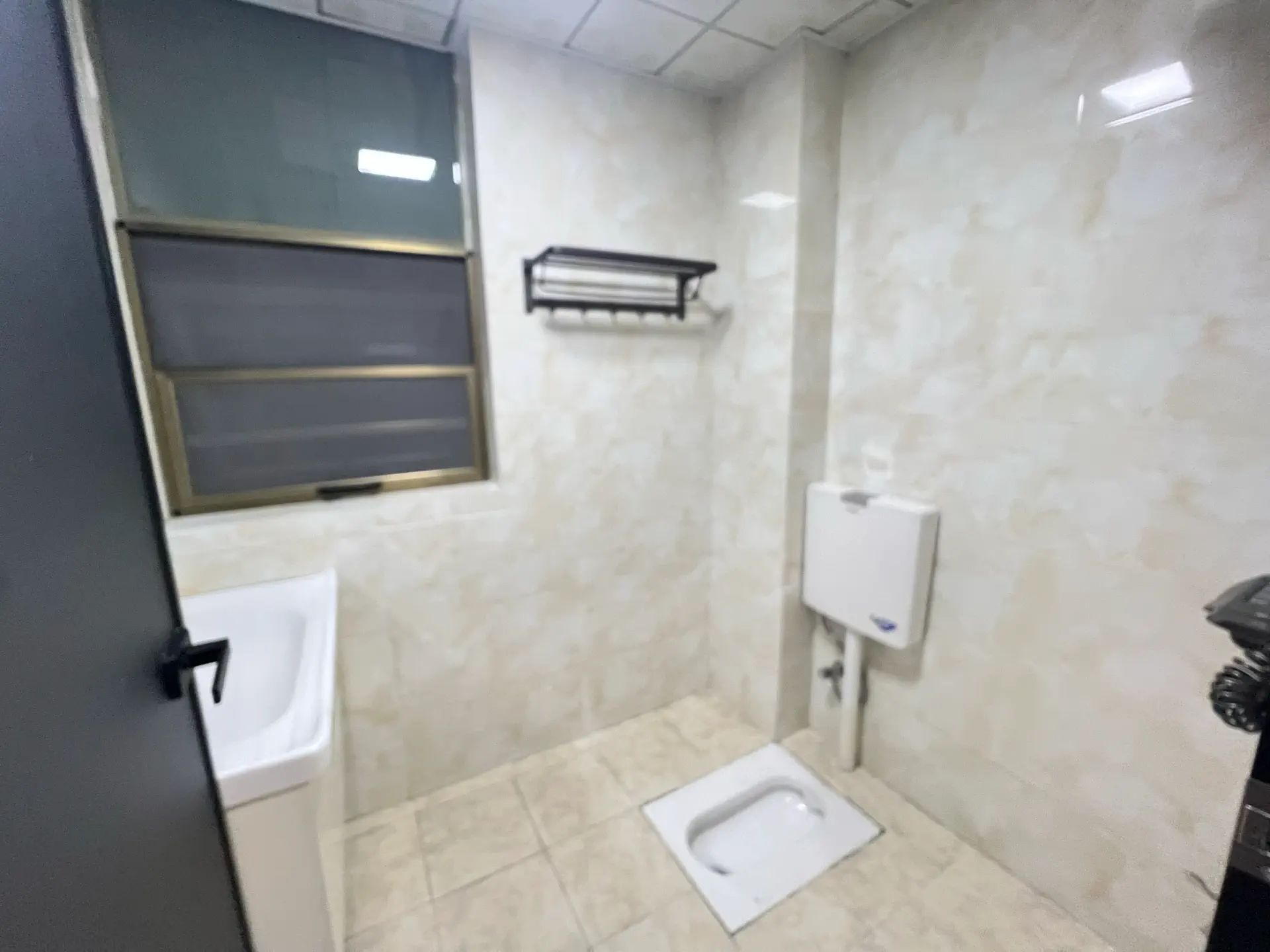 捡漏，城南，南国明珠，人车分流，精装三房，单价5200，满五，元泰三中