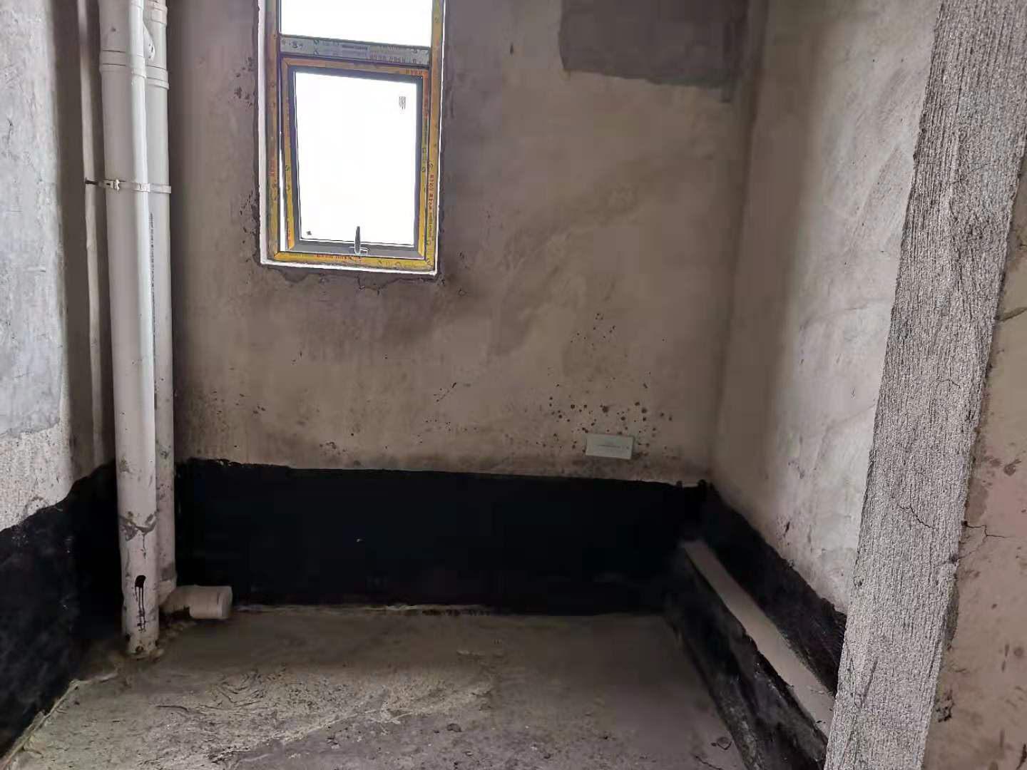 新三中旁，元泰未来城，大三房，南北通透户型