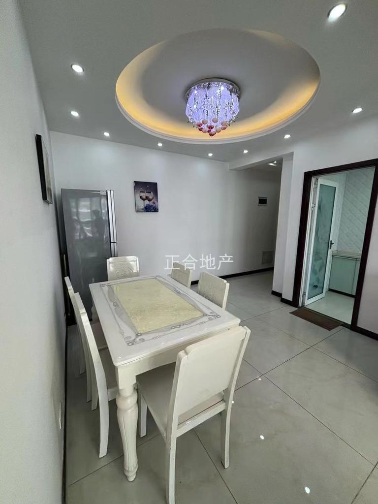 诚心出售，城南，城市丽景，精装3室2厅1卫，电梯好楼层，证满二，