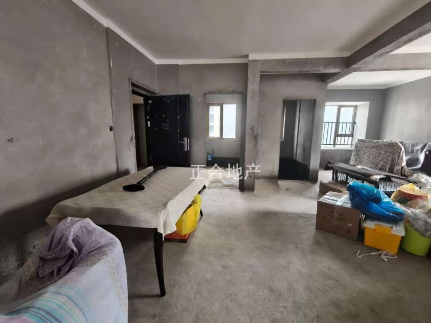 捡漏，森林国际北苑，东边户，电梯小高层9楼，单价5700+，5.1满二，看中谈，急售