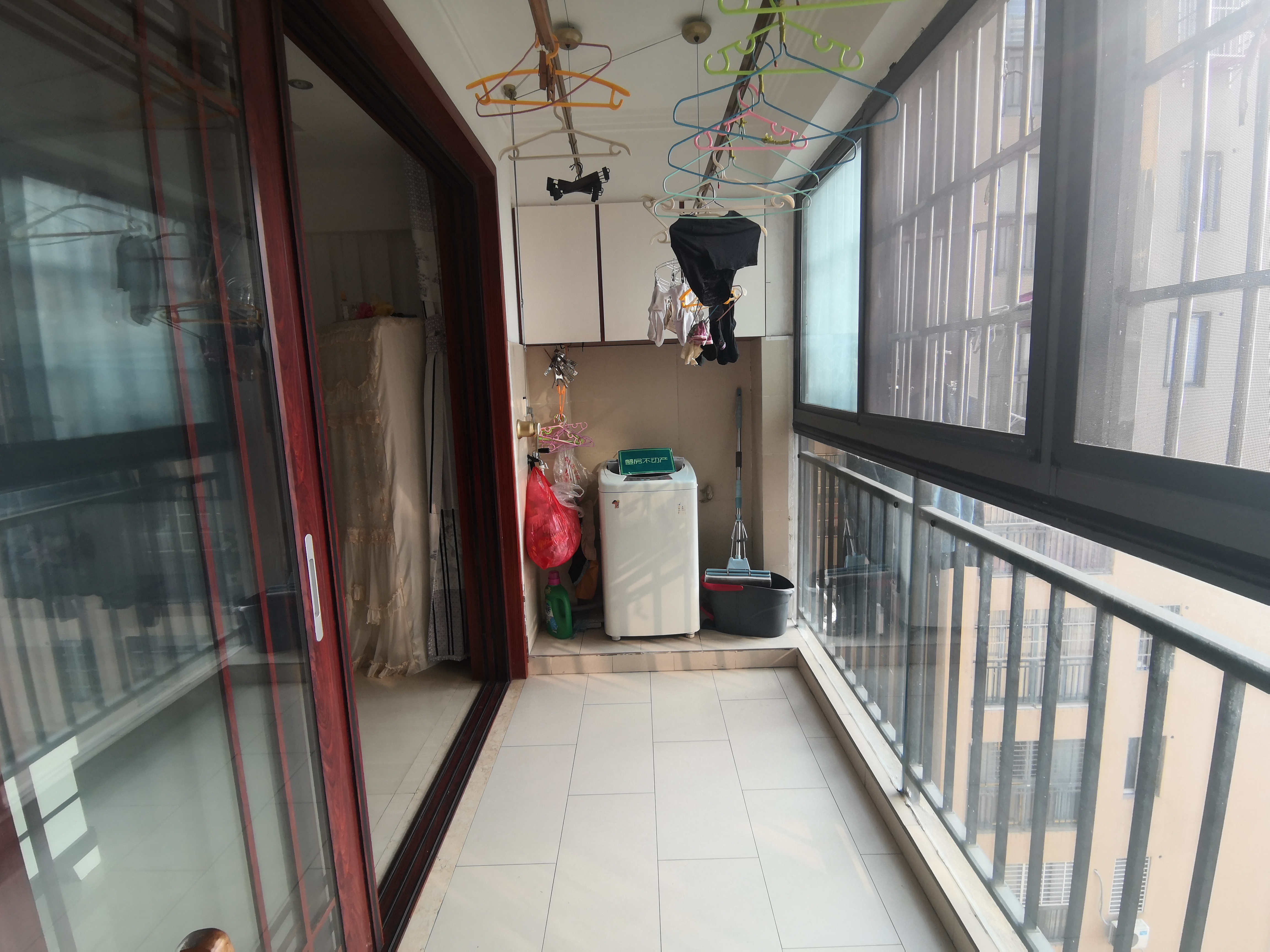 一中对面翰林公馆精装大四房可改五房中高层视野采光俱佳产证满二