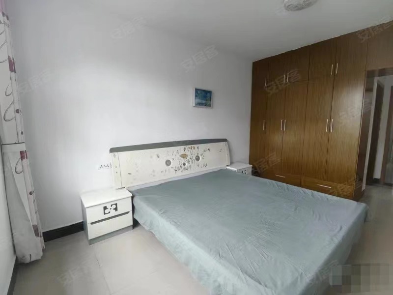 116，中百仓储旁，奥运小区，精装三房，成色新，证件齐全