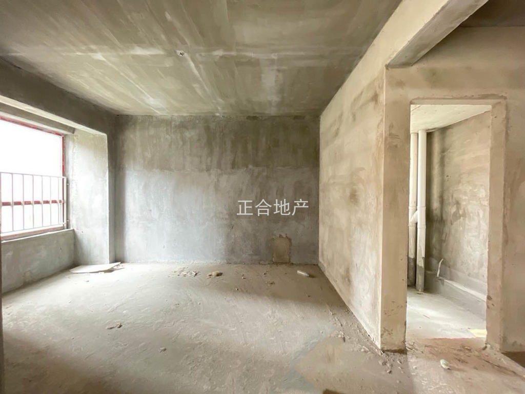 城南沔阳公馆，电梯中间楼层，边户，单价4990，南北通透，老证，元泰三中，