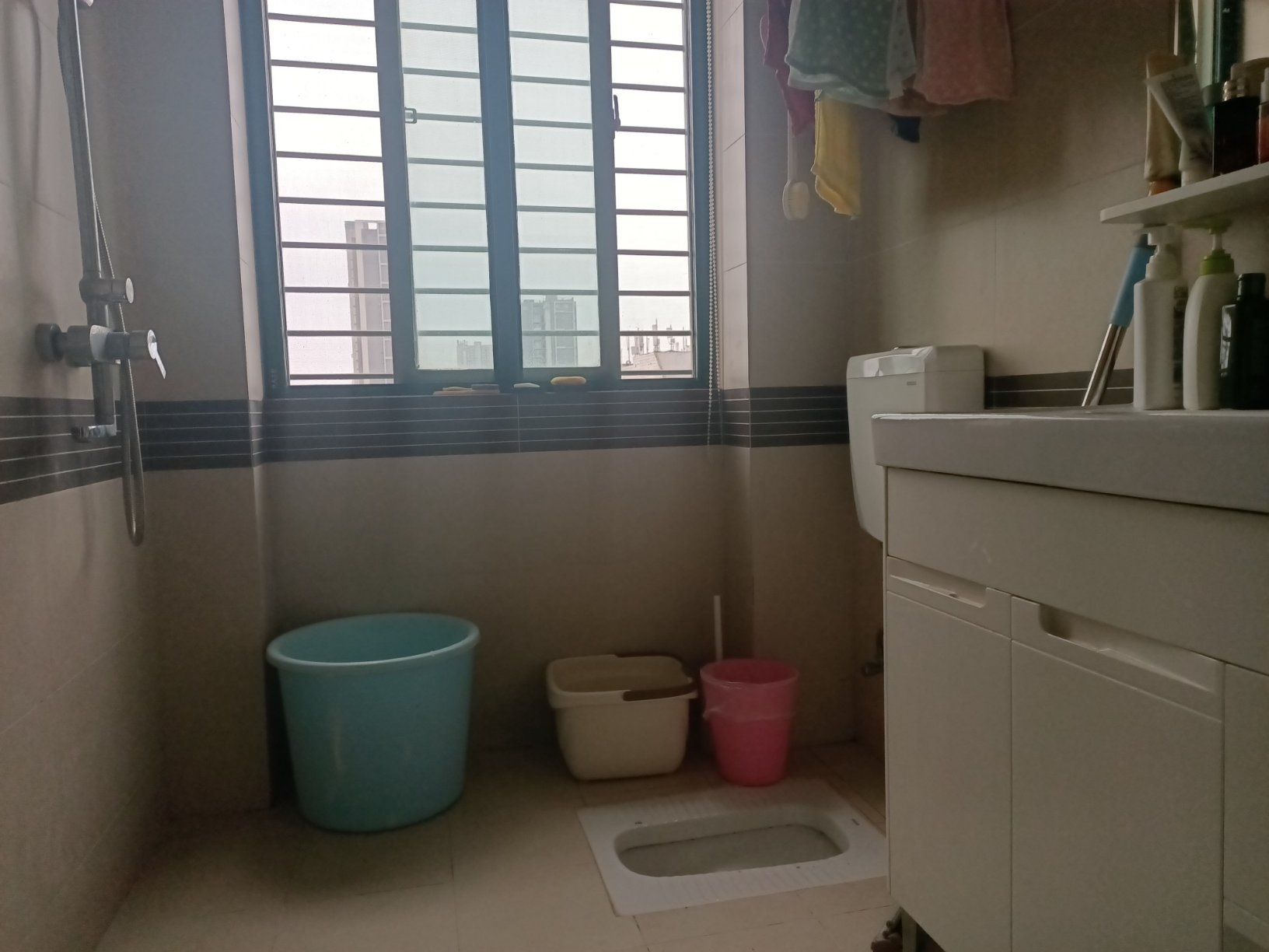 城东丽水名城好房九成新大三房，三室两厅两卫，通风采光好