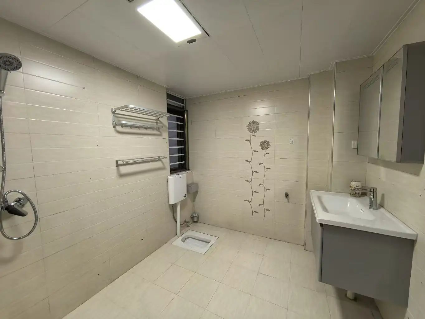 降价了，诚心出售，城南，金诚花园，精装3房，南北通透，证满二