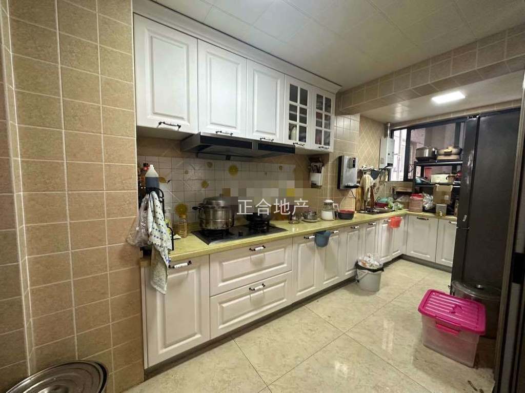 5000买城南精装好楼层！享受5分.钟生活圈！