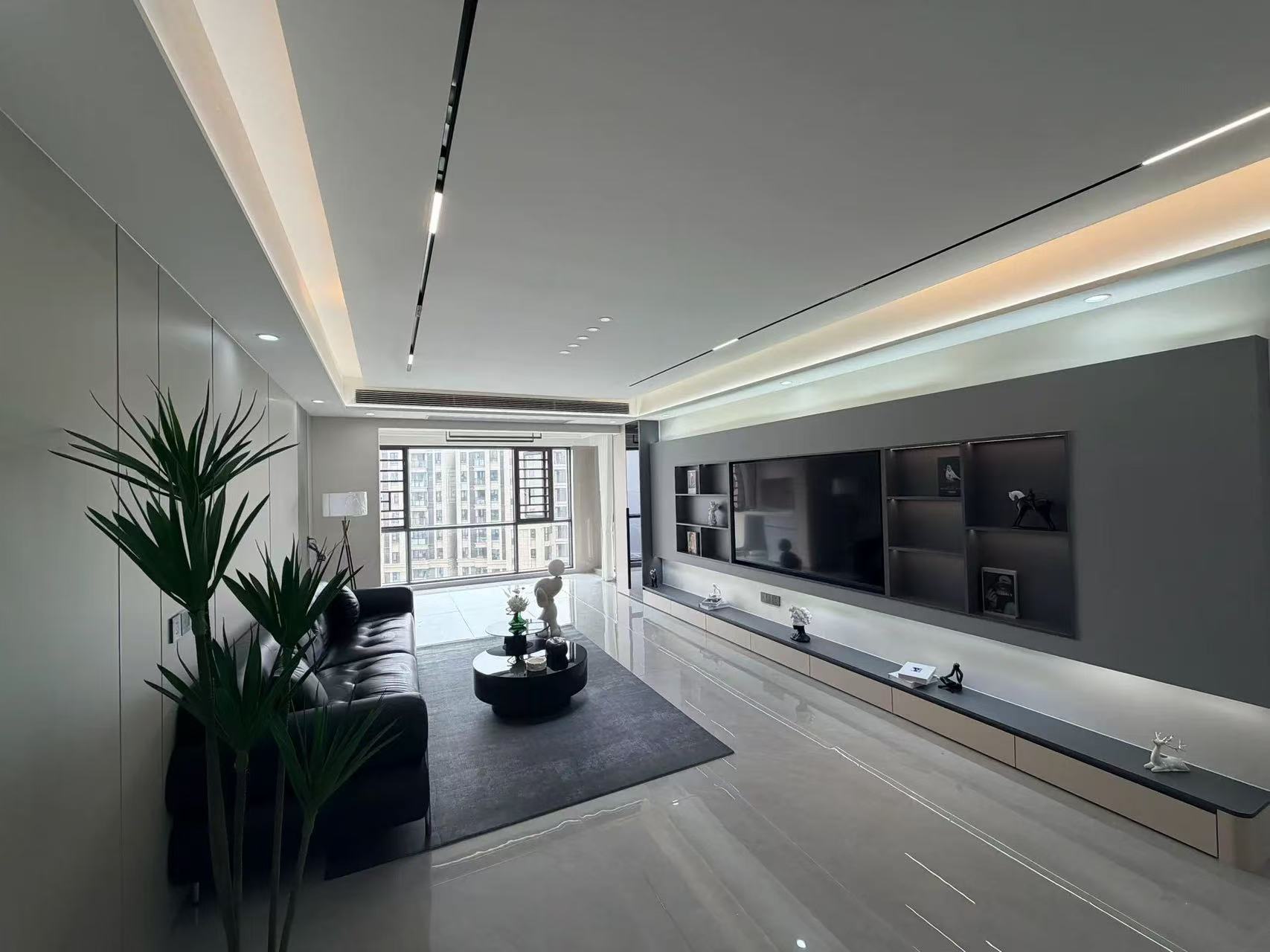 城南，御湖世家，湖景房，电梯好楼层，单价5600多，送车位证满二