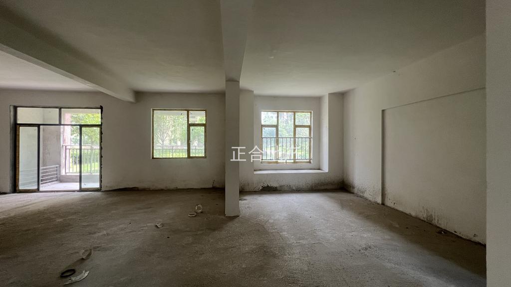 ？捡漏，吾悦旁，新城名都，单价4800，采光好，毛坯边户