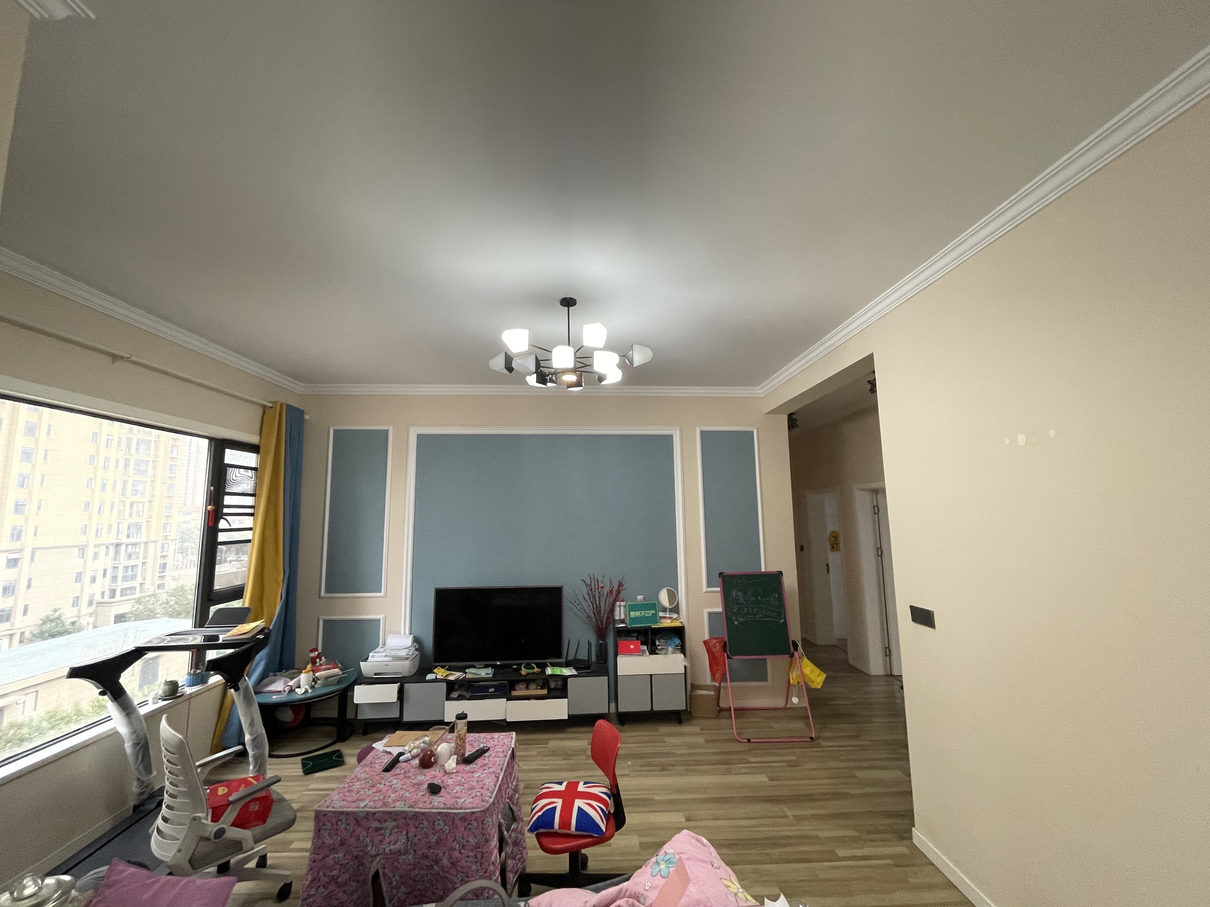 森林国际洋房低公摊三个阳台采光很好三房两卫出行方便