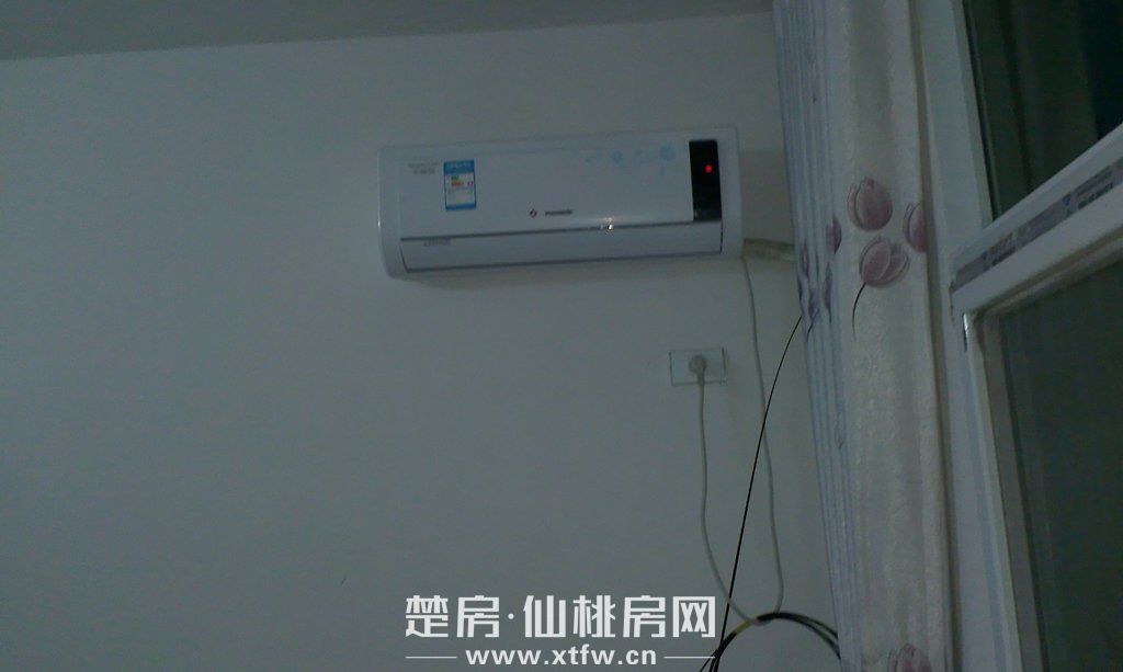 西桥菜场对面300米一室一厅（有崭新空调、热水器）出租7/7