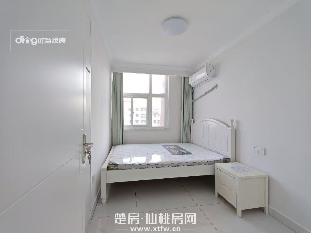 复式上下2层共140平精装26.8万