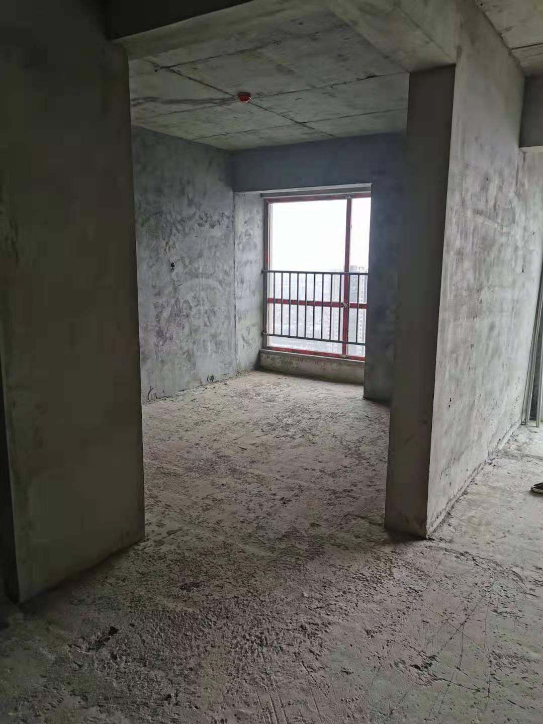 仙下河畔旁君临天下三室两厅两卫两阳台诚意出售！