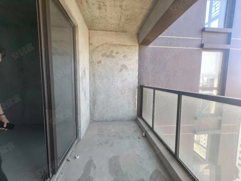 捡漏，城南，锦绣江山望府，纯边户、80万带车位，满二，南北双阳台