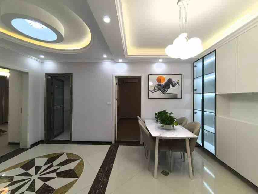 亏本急售，供暖三房，电梯好楼层，全新装修，拎包入住