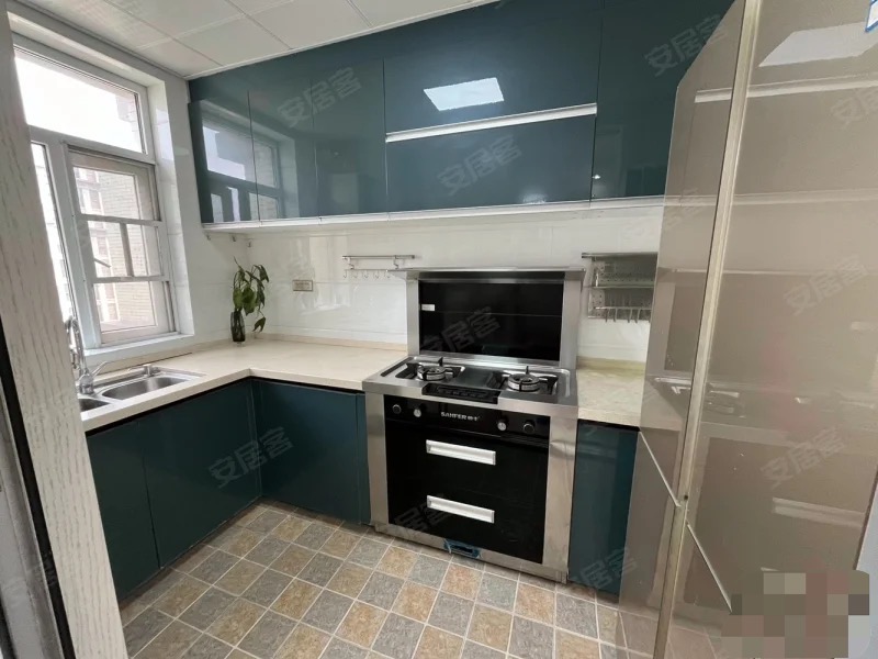 377，捡漏，和合国际，精装三房，电梯好楼层，边户，成色新。拎包入住