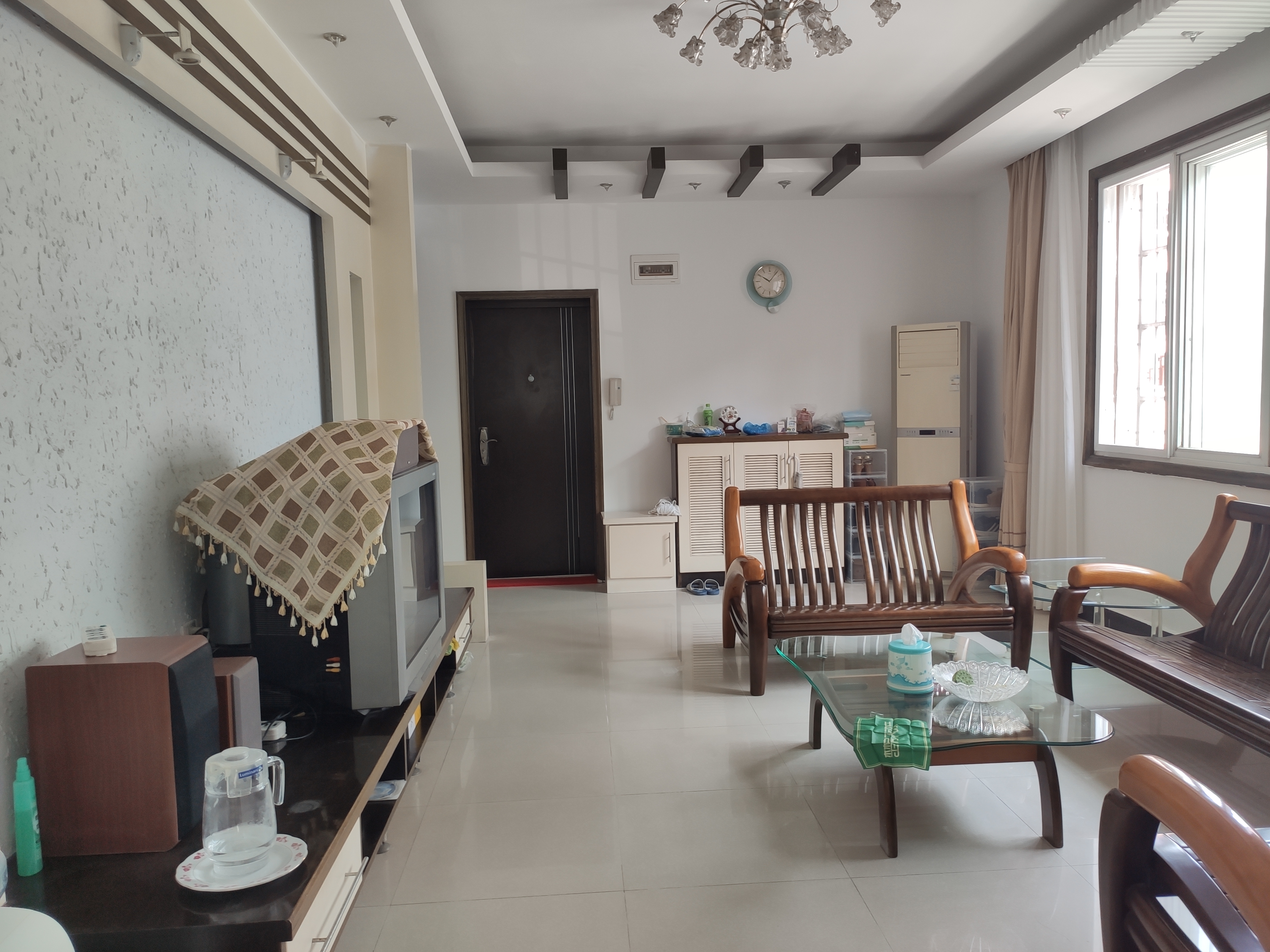 复州花园经典复式楼，大三房两厅两卫，带阳台，带车库，证件满五，楼下就是实验二小