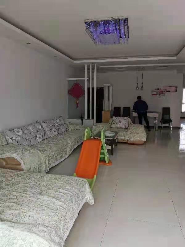 水岸人家地址位置优越