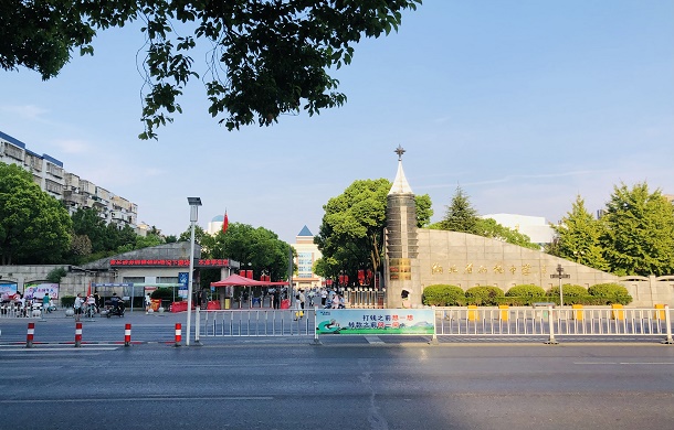 西城名苑丨邻近学府，与学友相伴，为高考加油！