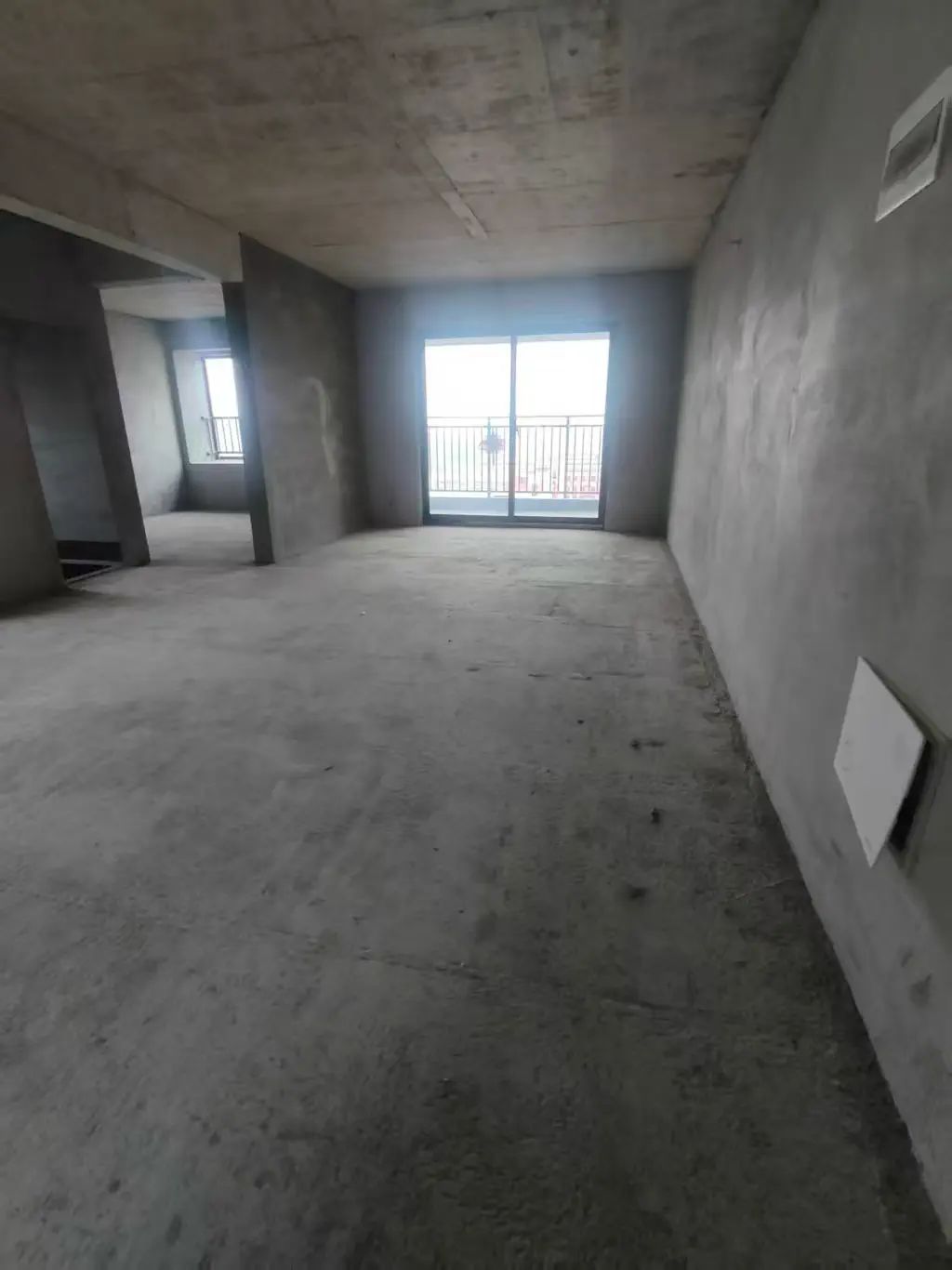 城南，荣怀及‮世第‬家A区，纯‬东边户，‮阳双‬台，‮野视‬好，单价5199