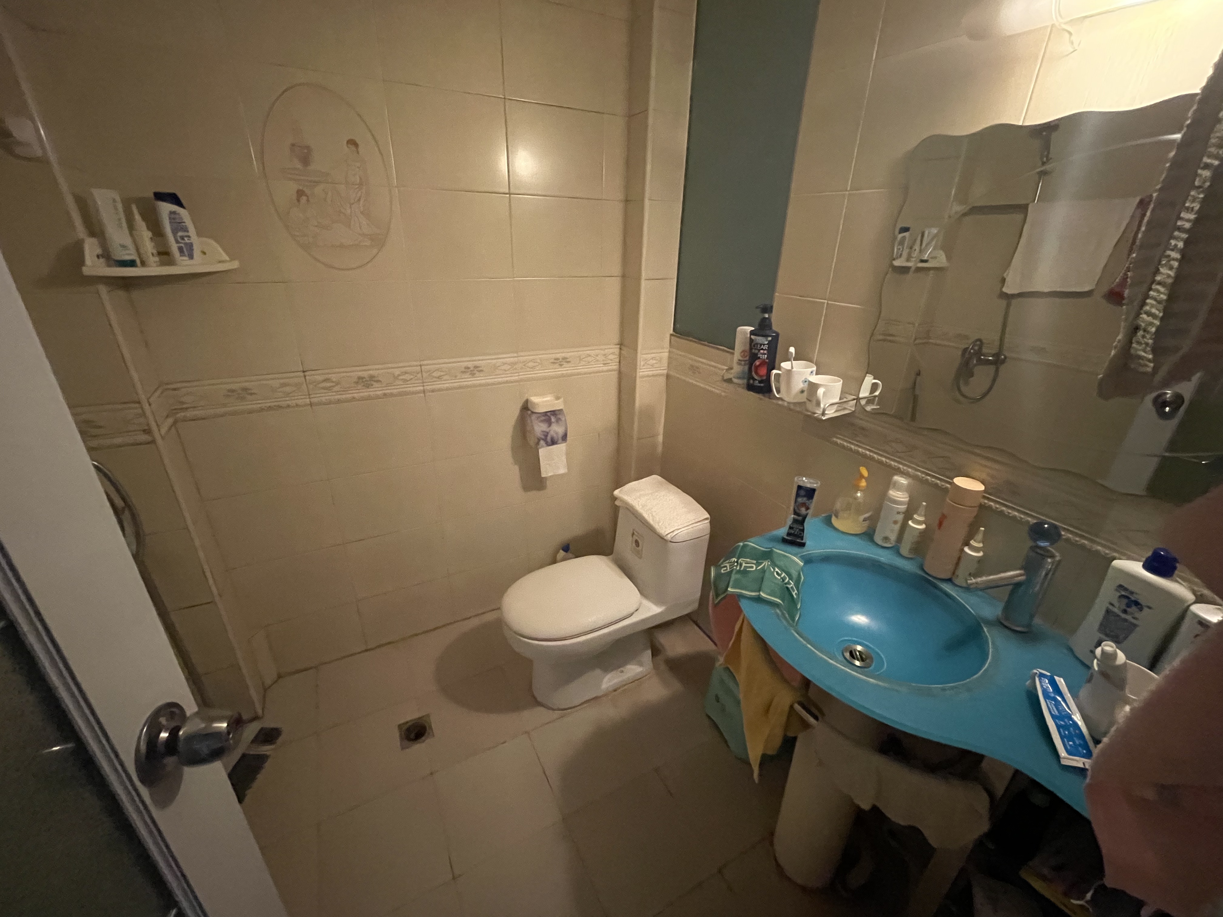 德美花苑西桥附近三房两卫好楼层菜场很近生活便利